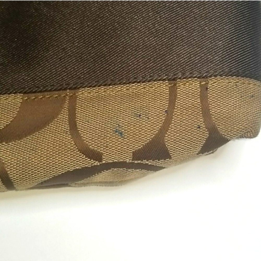 COACH brand Signature Canvas Bag - Picture 8 of 8